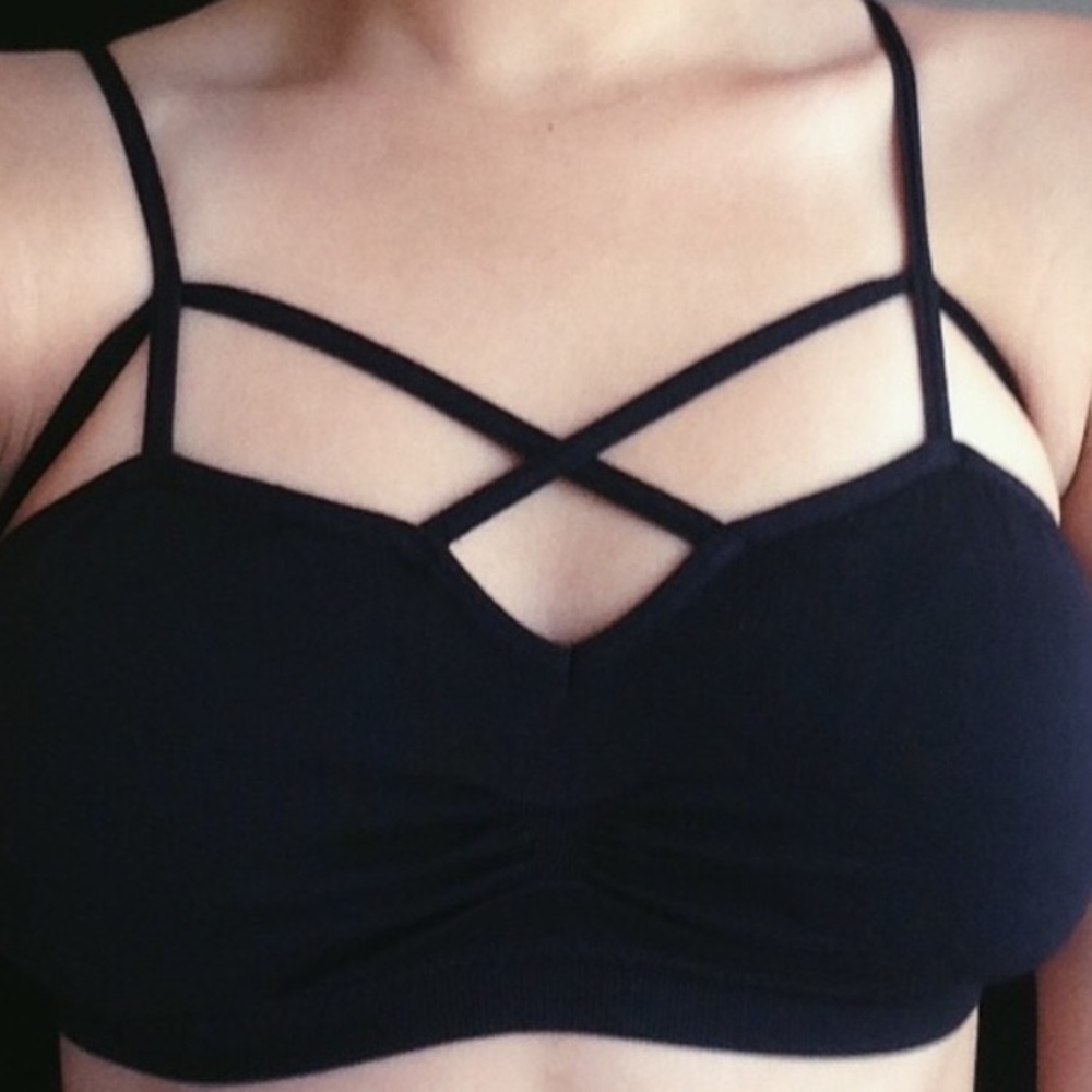 LF black cross bandeau